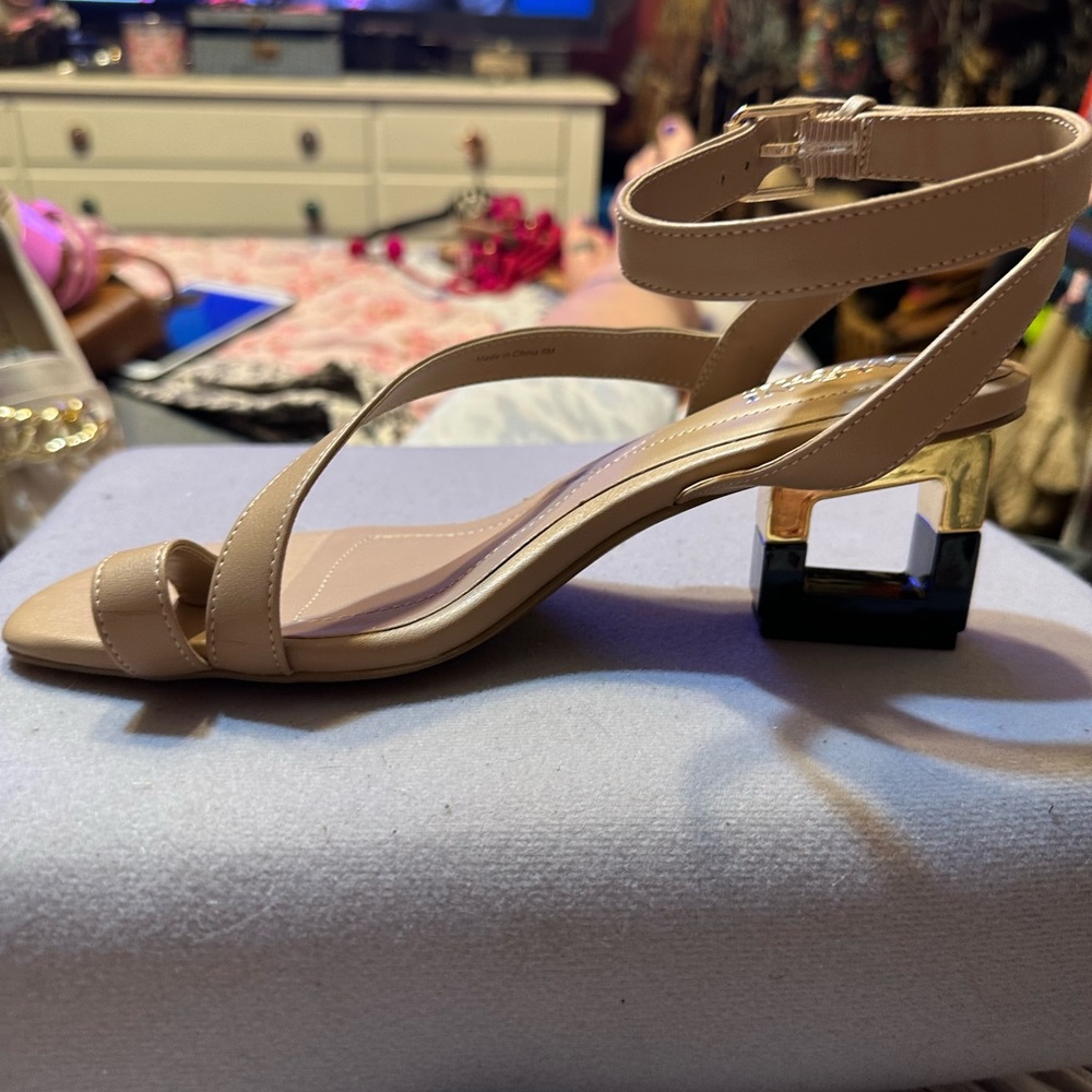 Alfani step n flex 2” heel.